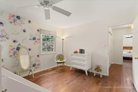 Bedroom - 567 Byrd Rd, Riverside, IL 60546 photo 2 of 2