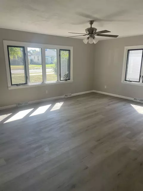 Living - 545 S May Ave, Kankakee, IL 60901 photo 1 of 1