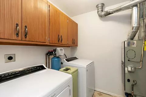 Other - 915 Royal Dr #2, Mchenry, IL 60050 photo 2 of 2
