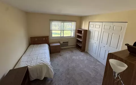 8804 Golf Rd #2F, Des Plaines, IL 60016 photo 6