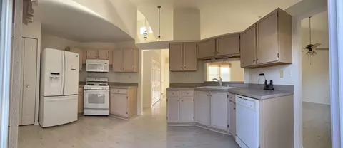 Kitchen - Undisclosed, Elgin, IL 60123 photo 1 of 2