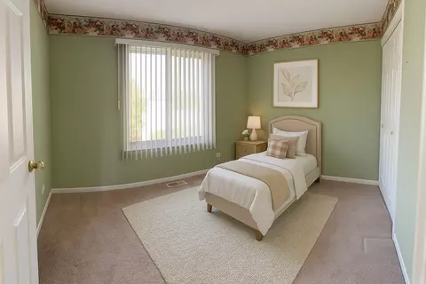 Bedroom - Undisclosed, Elgin, IL 60123 photo 4 of 6