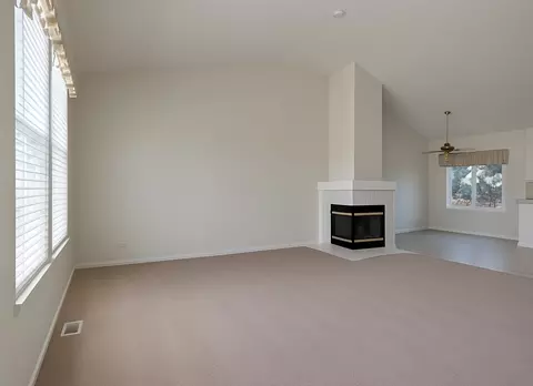 Living - Undisclosed, Elgin, IL 60123 photo 2 of 3