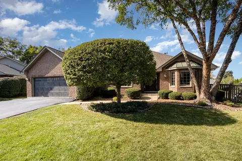 3301 Irondale Ct, New Lenox, IL 60451