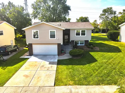 1109 Abbot Ln, University Park, IL 60484