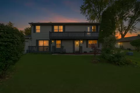 234 Dakota Ct #C, Bolingbrook, IL 60440