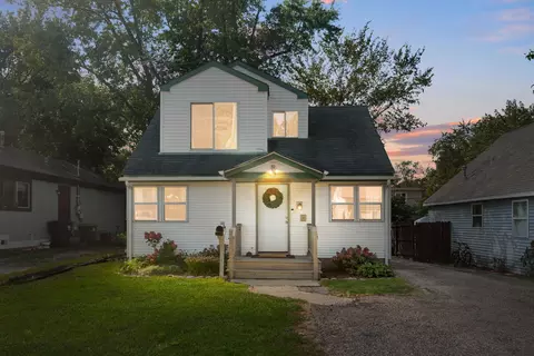 408 Bellevue Dr, Round Lake Park, IL 60073