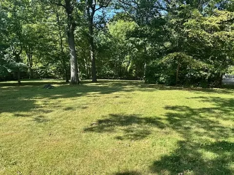788 Barbara Dr, Lake Holiday, IL 60548