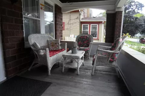 Exterior - 636 Bangs St, Aurora, IL 60505 photo 3 of 19