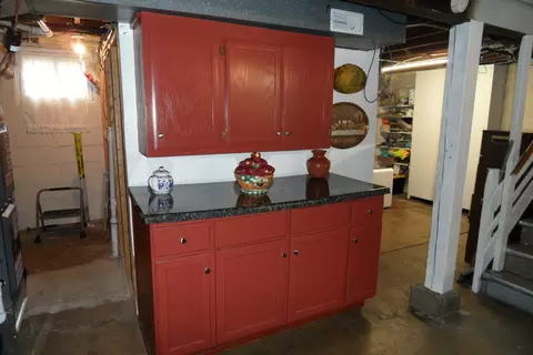 Kitchen - 636 Bangs St, Aurora, IL 60505 photo 4 of 4