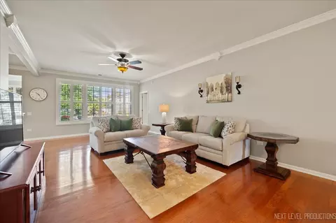 Living - 2802 Edgewater Dr, Elgin, IL 60124 photo 2 of 3