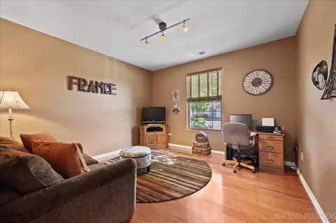 Other - 2802 Edgewater Dr, Elgin, IL 60124 photo 5 of 8