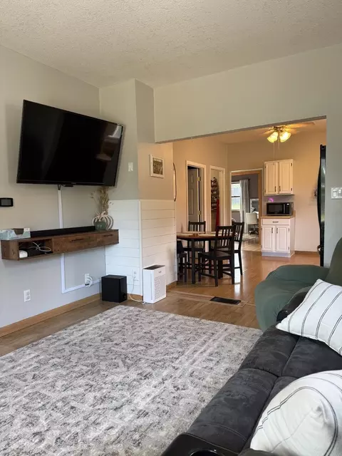 Living - 106 N Ava St, Mark, IL 61340 photo 1 of 4