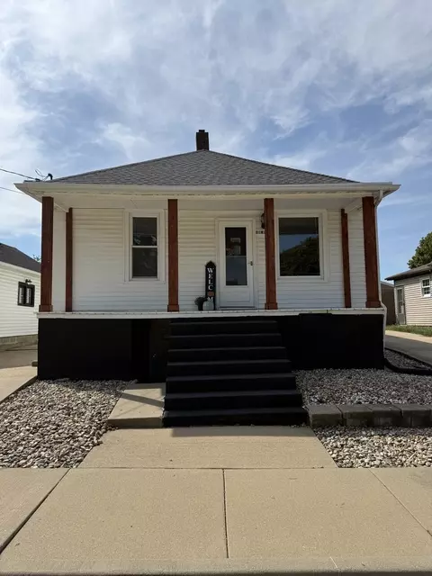 Exterior - 106 N Ava St, Mark, IL 61340 photo 6 of 6