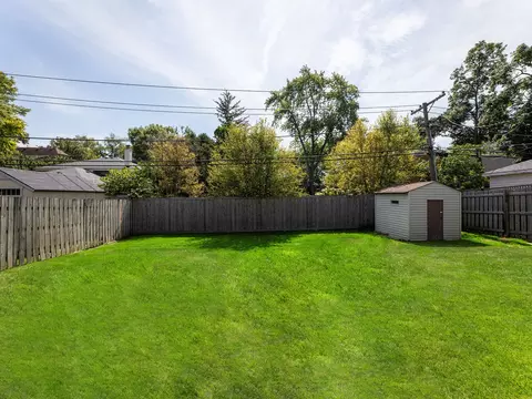 Exterior - 358 E Saint Charles Rd, Elmhurst, IL 60126 photo 9 of 9