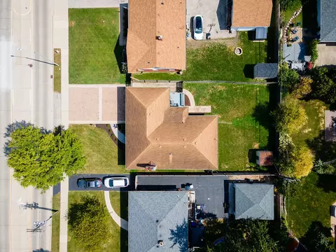 View/Area - 358 E Saint Charles Rd, Elmhurst, IL 60126 photo 1 of 4