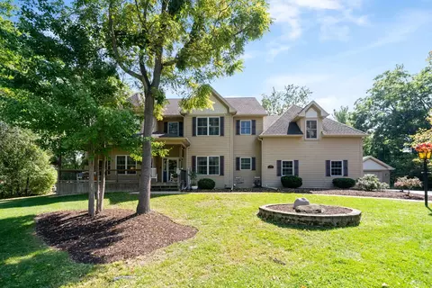 730 Council Hill Rd, East Dundee, IL 60118