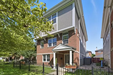 4922 S D S Cornell Ave, Chicago, IL 60615