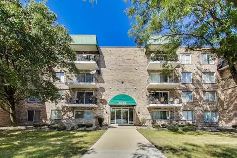 3838 W 111th St #209, Chicago, IL 60655