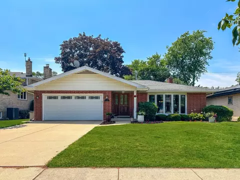 1140 S Stone Ave, La Grange, IL 60525