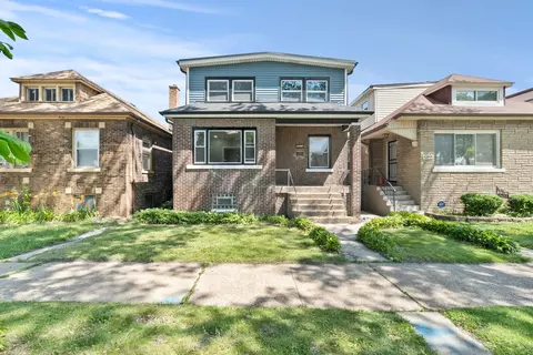 2620 E 91st St, Chicago, IL 60617