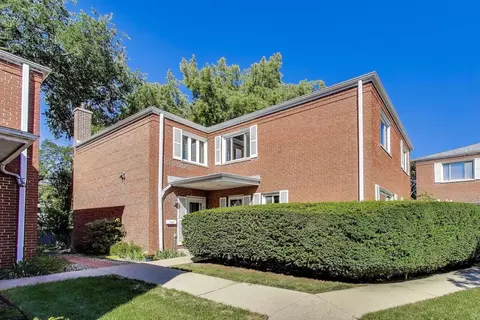 408 Asbury Ave, Evanston, IL 60202