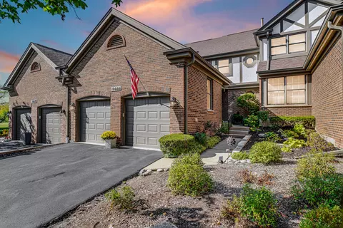 10666 Golf Rd, Orland Park, IL 60462
