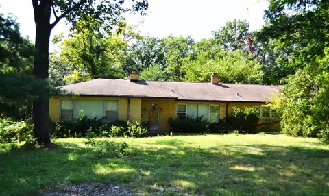 8850 S County Line Rd, Burr Ridge, IL 60527