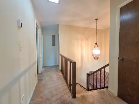 Entry Way - 1833 Wildberry Dr #E, Glenview, IL 60025 photo 2 of 2