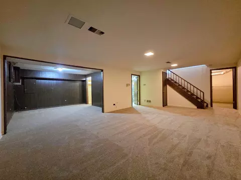 Living - 1833 Wildberry Dr #E, Glenview, IL 60025 photo 8 of 9