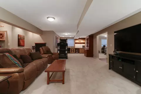 1703 Fraser Dr, Normal, IL 61761 photo 32