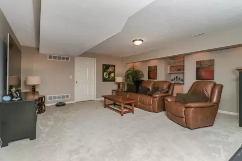 1703 Fraser Dr, Normal, IL 61761 photo 34