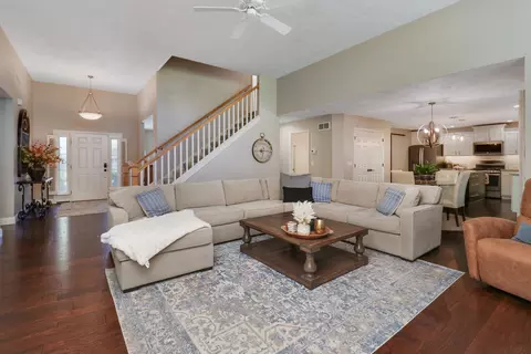 1703 Fraser Dr, Normal, IL 61761 photo 9