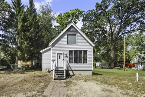 3014 S Pool St, Mchenry, IL 60051 photo 1