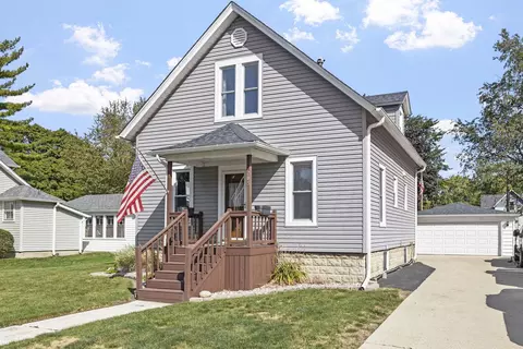 205 E South St, Peotone, IL 60468