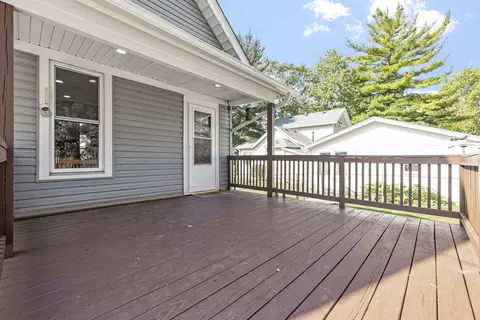 Exterior - 205 E South St, Peotone, IL 60468 photo 2 of 6