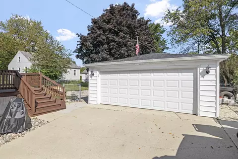 Exterior - 205 E South St, Peotone, IL 60468 photo 3 of 6