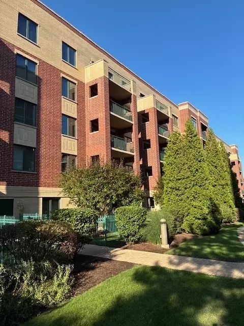 5 W Central Ave #201, Mount Prospect, IL 60056