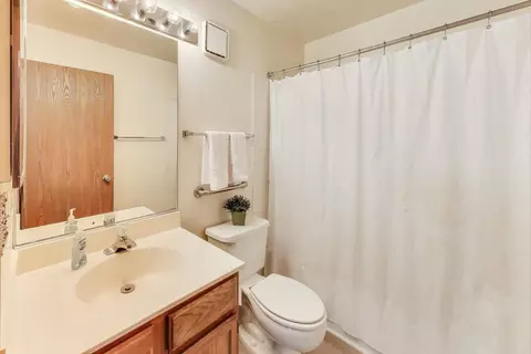 3255 Kirchoff Rd #207, Rolling Meadows, IL 60008 photo 11
