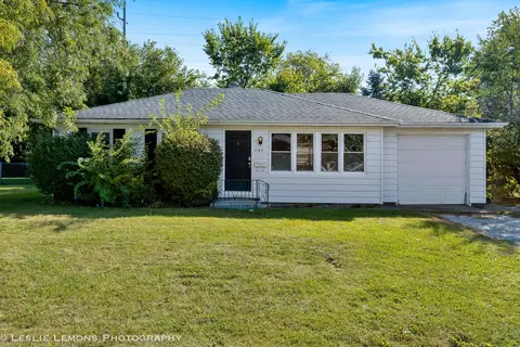 1102 Krings Ln, Joliet, IL 60435