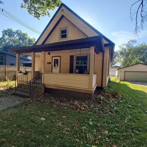 303 N Draper Ave, Champaign, IL 61821