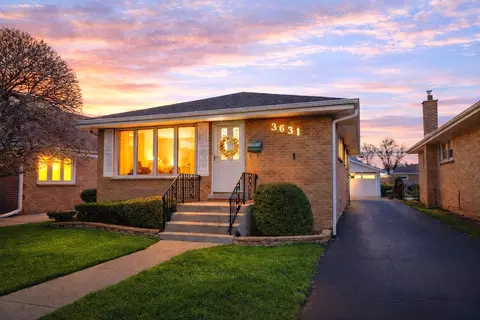 3631 Elder Ln, Franklin Park, IL 60131