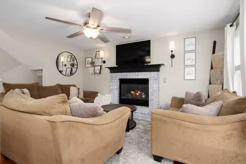 Living - 3 Kylemore Rd, Bloomington, IL 61704 photo 2 of 3