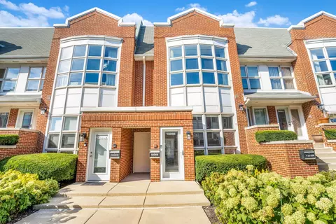 1328 S Federal St #E, Chicago, IL 60605