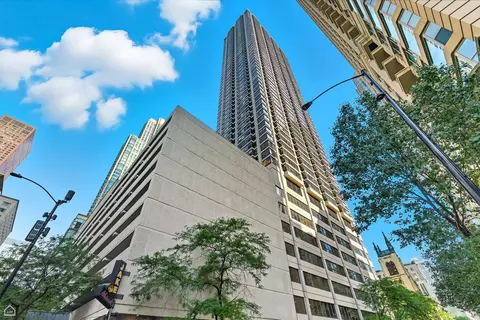 30 E Huron St #4309, Chicago, IL 60611