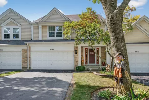 4760 Amber Cir, Hoffman Estates, IL 60192