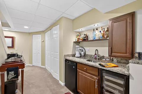 4760 Amber Cir, Hoffman Estates, IL 60192 photo 22