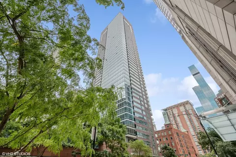 505 N Mcclurg Ct #203, Chicago, IL 60611