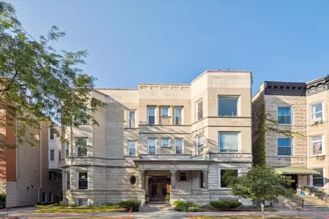 626 W Buckingham Pl #2W, Chicago, IL 60657