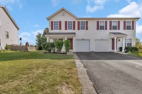 1224 Burns Ln, Minooka, IL 60447